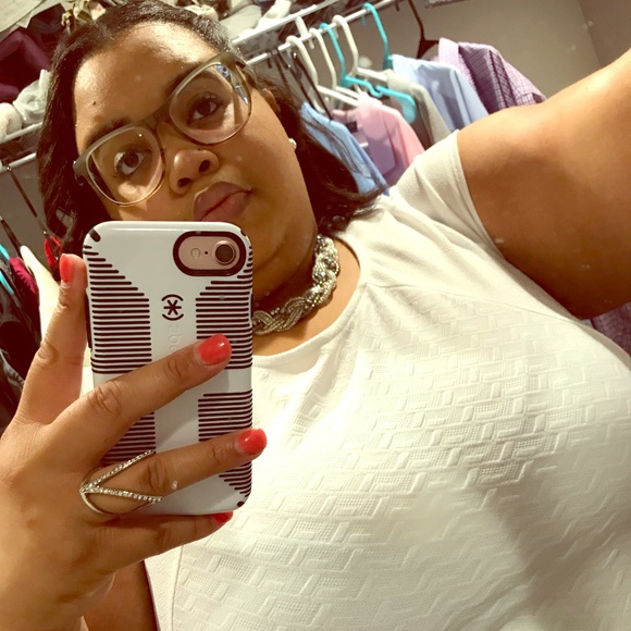 Meet the Posher Other - Meet your Posher, Loretta